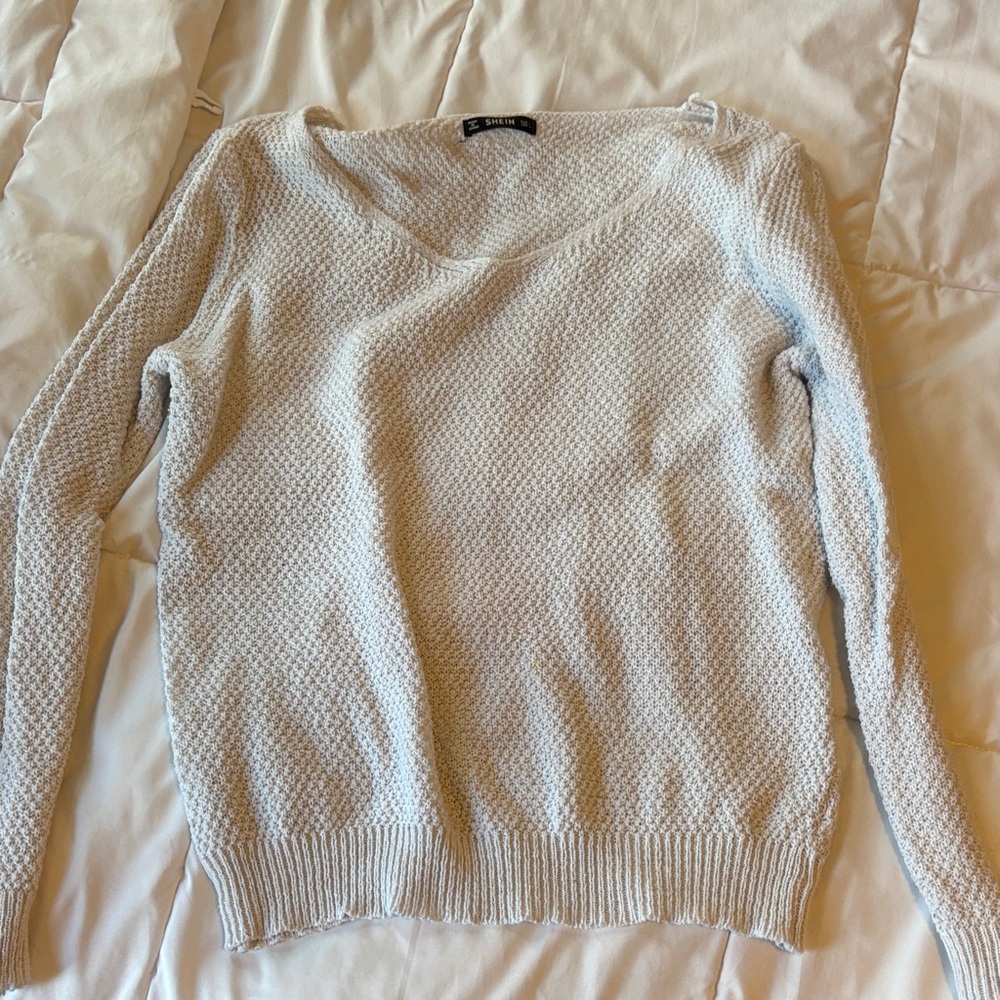 SHEIN Women's Soft Gray V-Neck Sweater